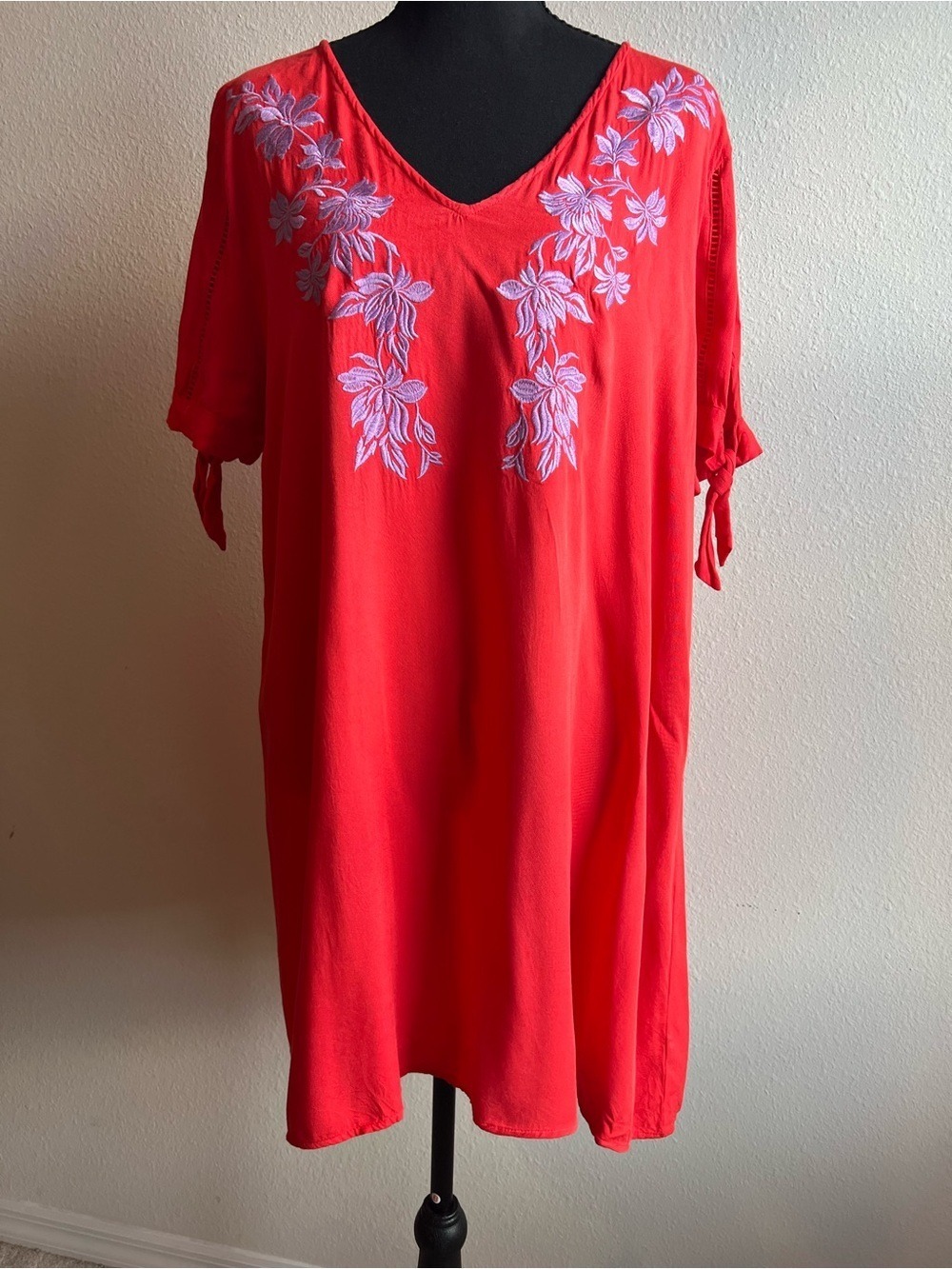 Lulus Coral Red V-Neck Tie Sleeve Shift Mini Dress Purple Floral Embroidered XL